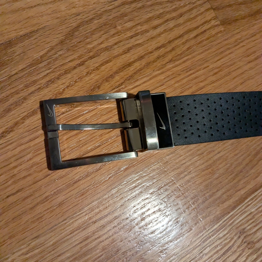 Nike Reversible Black And Brown Perforated Men's Belt